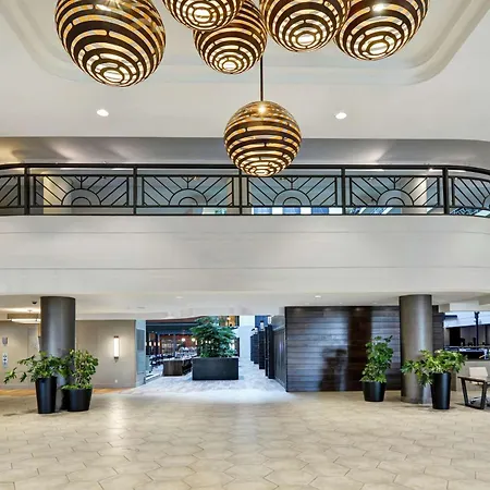 Embassy Suites By Hilton Minneapolis Airport-2