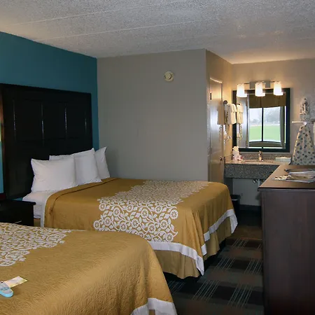 Days Inn & Suites By Wyndham Springfield On I-44-3
