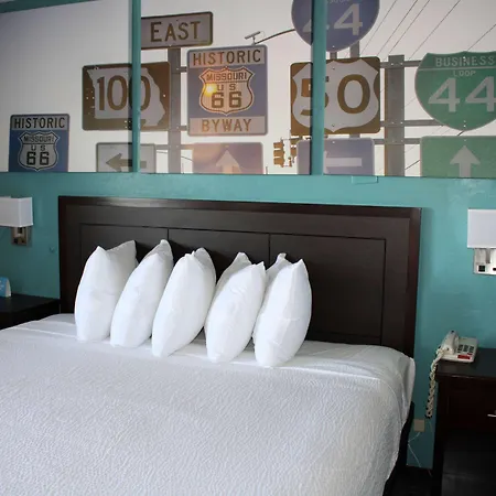 Days Inn & Suites By Wyndham Springfield On I-44-2