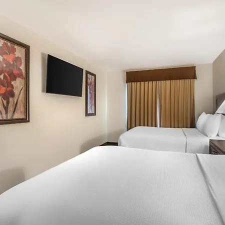 Best Western Plus Valdosta Hotel & Suites-3