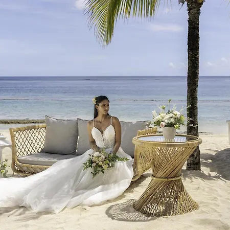 Victoria Beachcomber Resort & Spa-2