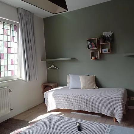 B&B Emma-2