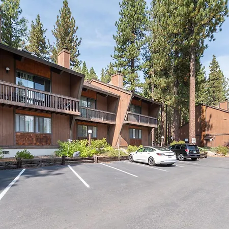 Club Tahoe Resort-3