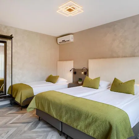 Pula City Center Accommodation - Breakfast Included-3