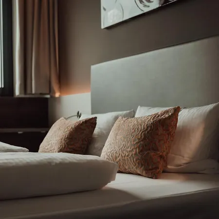 3G Hotel-3