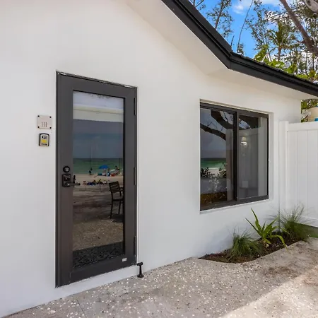 Seabreeze At Anna Maria Island Inn-2
