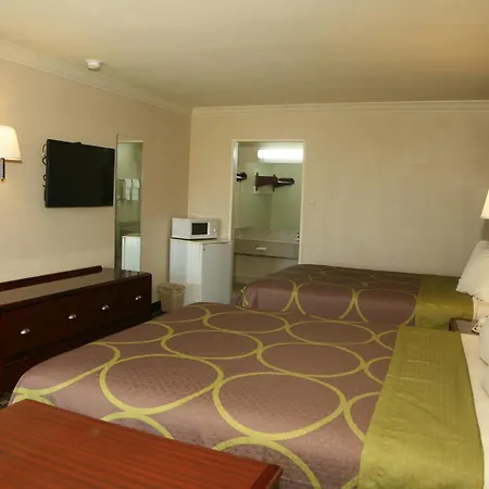 Super 8 By Wyndham Tyler Tx-3