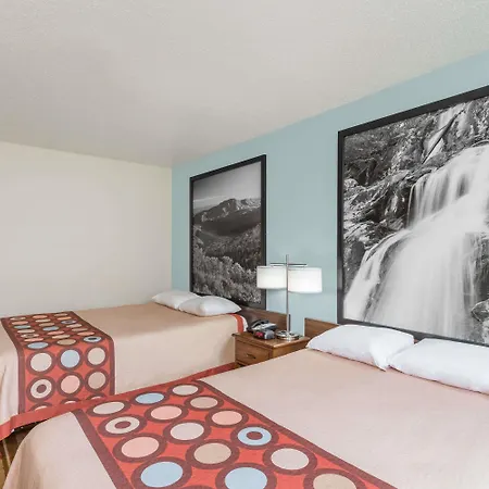 Super 8 By Wyndham Danville Va-3