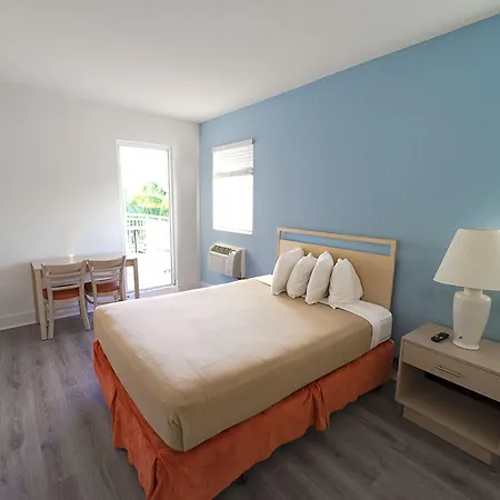 Ocean Surf Hotel-2