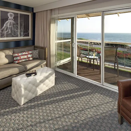 Spyglass Inn-2