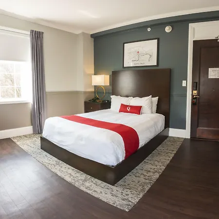 The Queensbury Hotel-2
