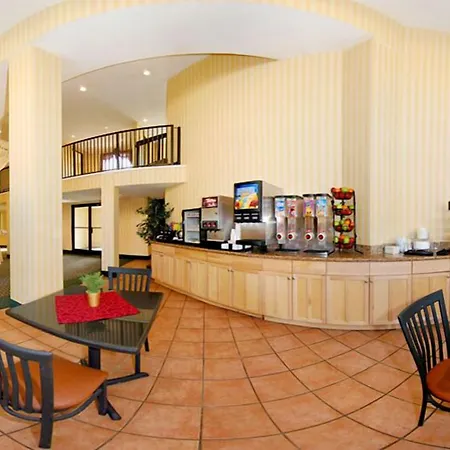 Quality Inn & Suites Wilson I-95-2