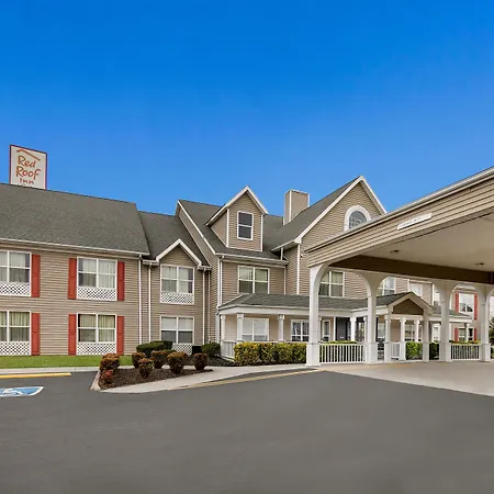 Red Roof Inn & Suites Knoxville East-3
