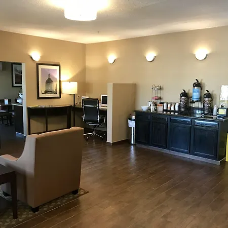 Comfort Inn Hobart-Merrillville I-65-3