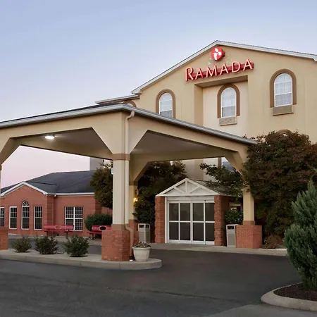 Ramada By Wyndham Elizabethtown-3