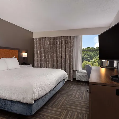 Hampton Inn Bristol-3
