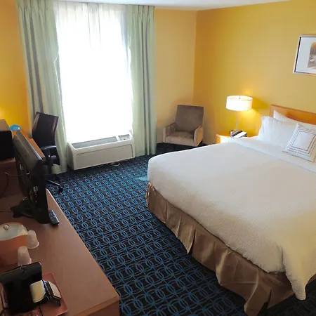 Fairfield Inn & Suites Valparaiso-3