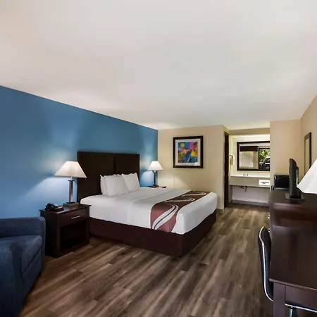 Quality Inn & Suites Round Rock-2