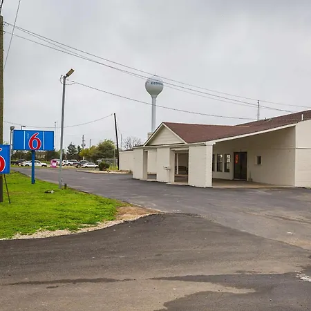 Motel 6-Madisonville, Tx-3