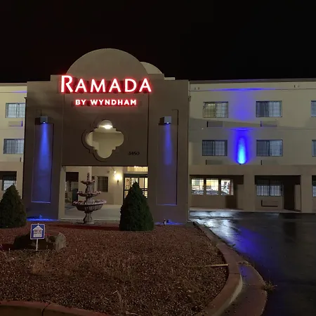 Ramada By Wyndham Santa Fe-3
