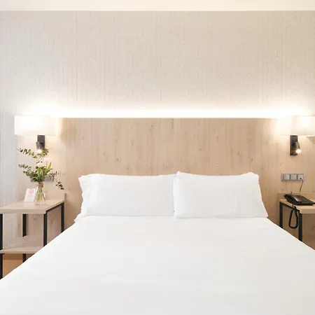 Hotel Albret-2