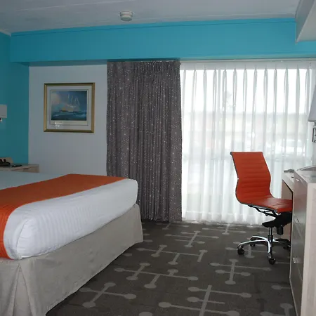 Howard Johnson By Wyndham Mystic-3