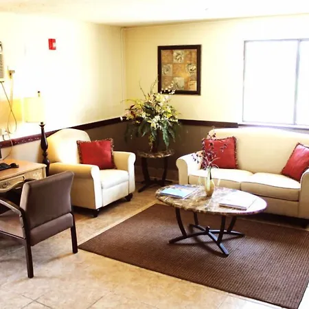 The Lodge At Pensacola-2