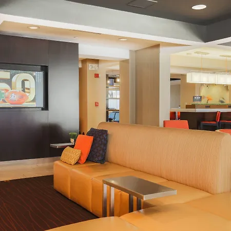 Courtyard By Marriott Flint Grand Blanc-2
