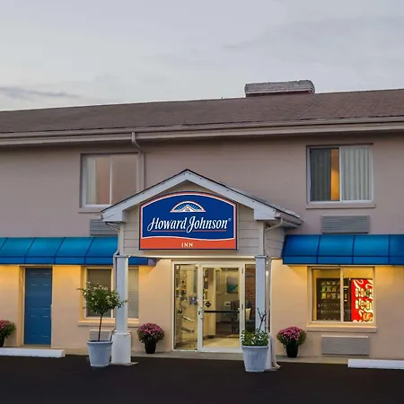 Howard Johnson By Wyndham Springfield-2