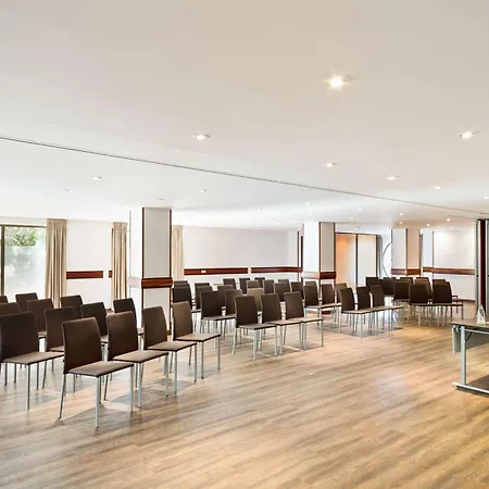 Best Western Premier Cmc Girona-2