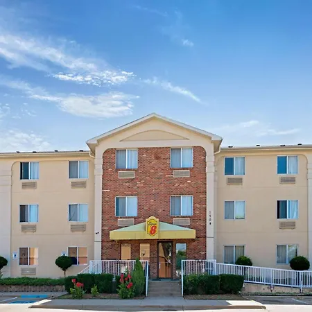 Super 8 By Wyndham Plano/Dallas Area-3