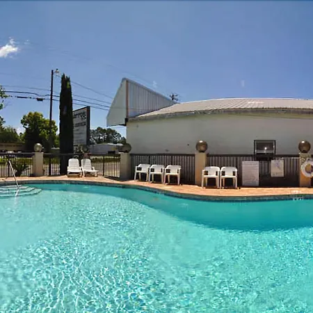 Days Inn By Wyndham Panama City/Callaway-3