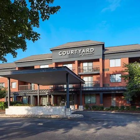 Courtyard Newport News Yorktown-2