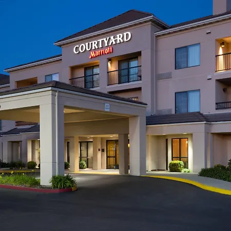 Courtyard By Marriott Roseville-2