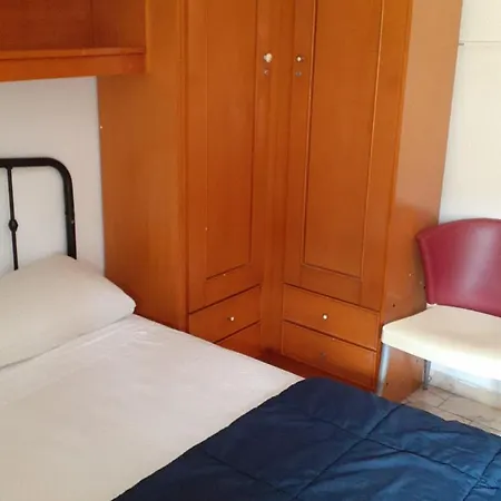 Habitacion En Piso Compartido No Alojamiento Turistico-3