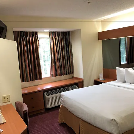 Sleep Inn & Suites Tallahassee-Capitol-3