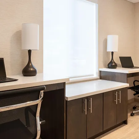 Days Inn & Suites By Wyndham Denver International Airport-3