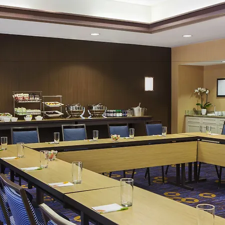 Courtyard By Marriott Orlando Downtown-3