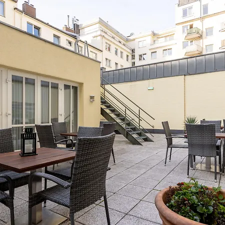 Trip Inn Hotel Conti-3