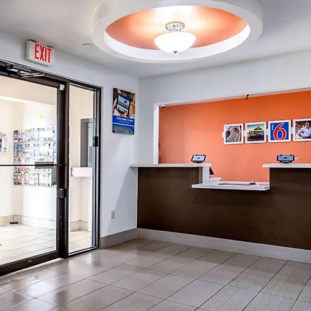 Motel 6-Lebanon, In-2