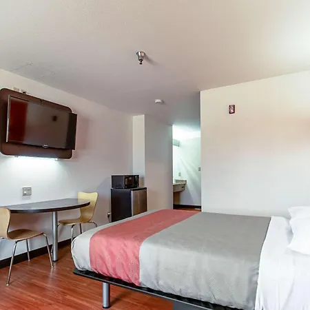 Motel 6-Lebanon, In-3
