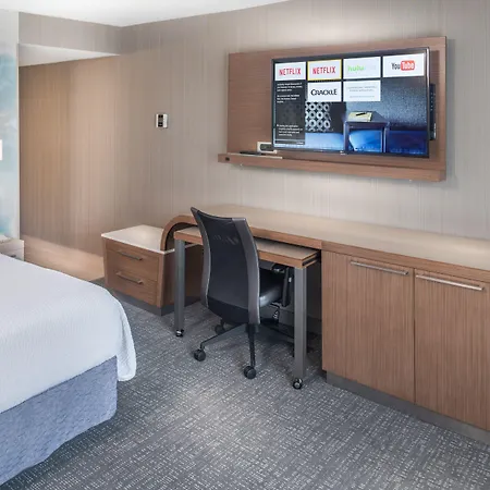 Courtyard By Marriott Lynchburg-3