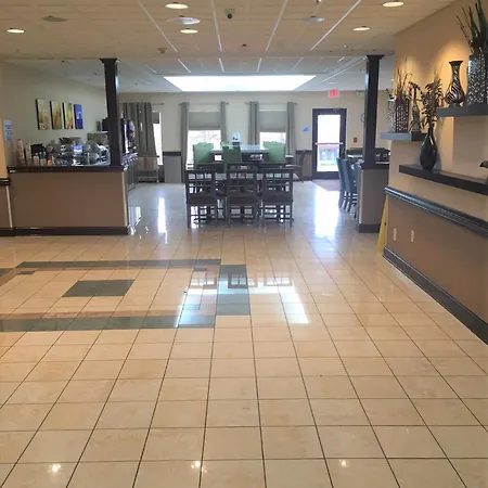 Comfort Inn & Suites Asheboro East-2