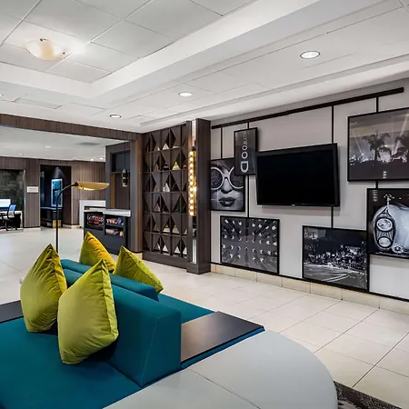 Hilton Garden Inn Los Angeles / Hollywood-3