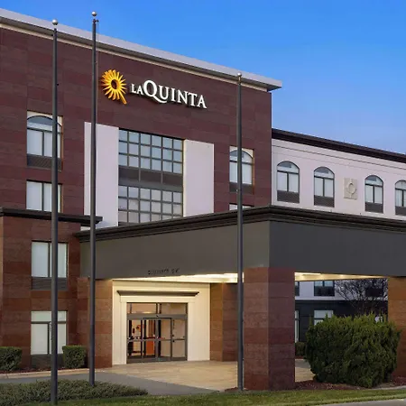 La Quinta Inn & Suites By Wyndham Mooresville-3