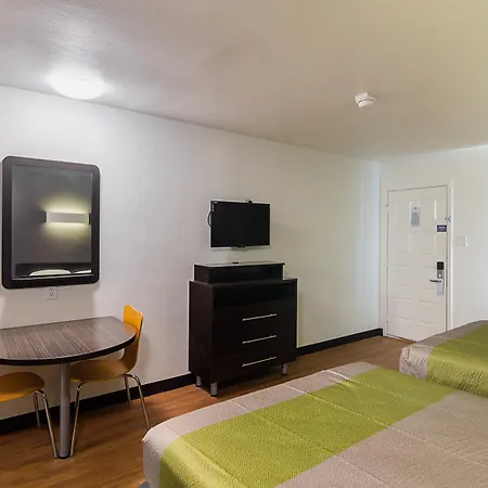 Studio 6-Tyler, Tx-3