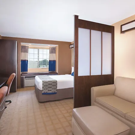 Microtel Inn And Suites Lafayette-2