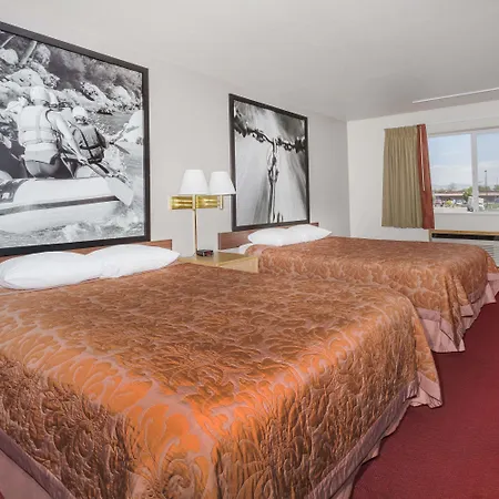 Super 8 By Wyndham Fruita-3