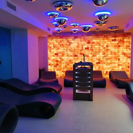 Ausonia Hungaria Wellness & Lifestyle-2