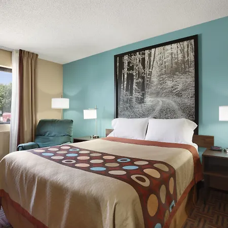 Super 8 By Wyndham Carbondale-3